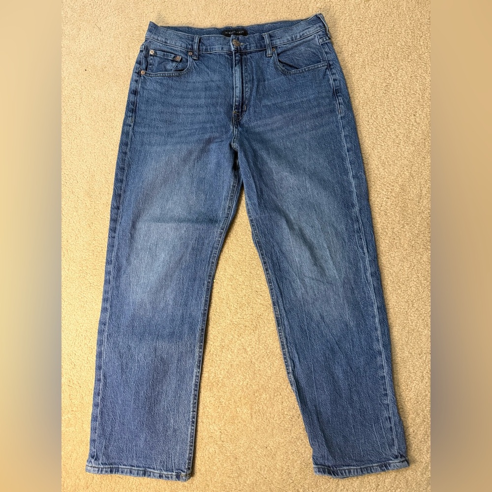 Aeropostale Women's High Rise Baggy Jean 12‎ Short